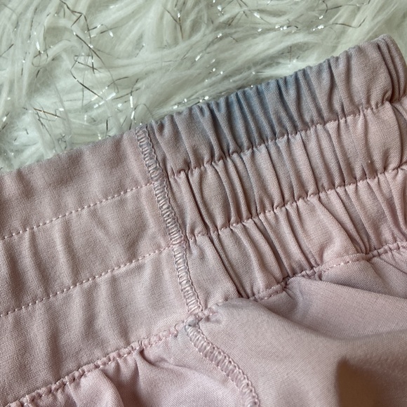 RARE Lululemon Hotty Hot Shorts *Long 4" - Picture 5 of 11